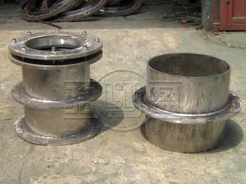 柔性防水他管和<a href=http://www.m.syxryy.com target=_blank class=infotextkey>剛性防水套管</a>
